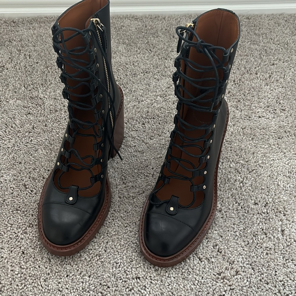 CHLOE LACE-UP MAY LEATHER BOOTIES 8/8.5 - Picture 9 of 11
